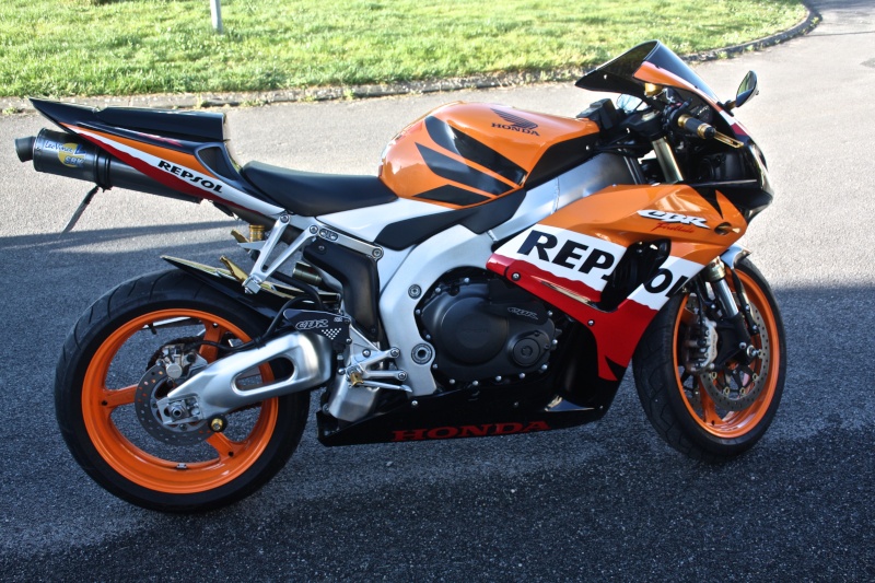 Ma CBR 1000 RR Repsol 110