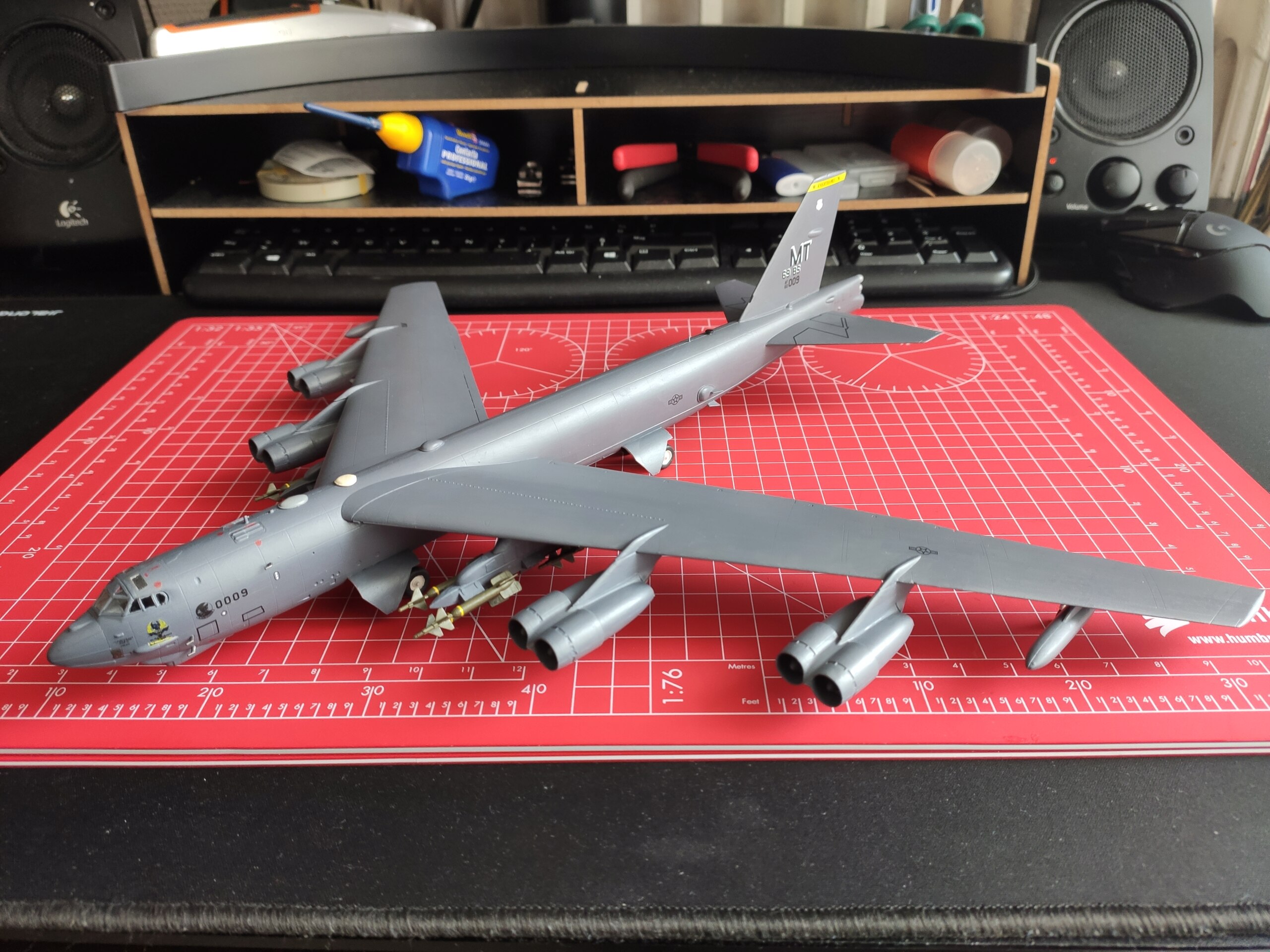 [Great Wall Hobby] Boeing B-52H Stratofortress 1/144 16163212
