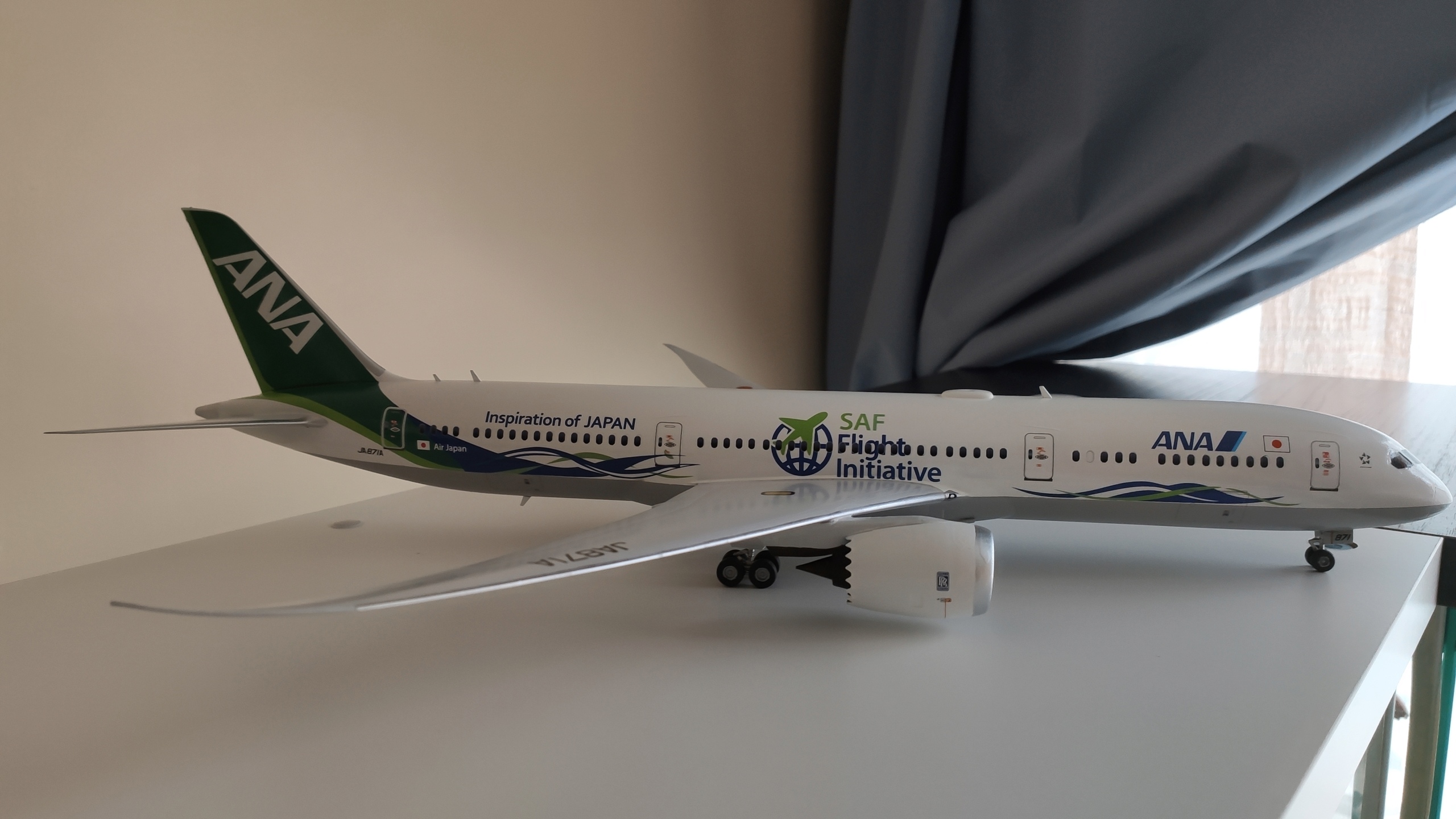 [Zvezda] B787-9 All Nippon Airways livrée "Green" 1/144 16930615