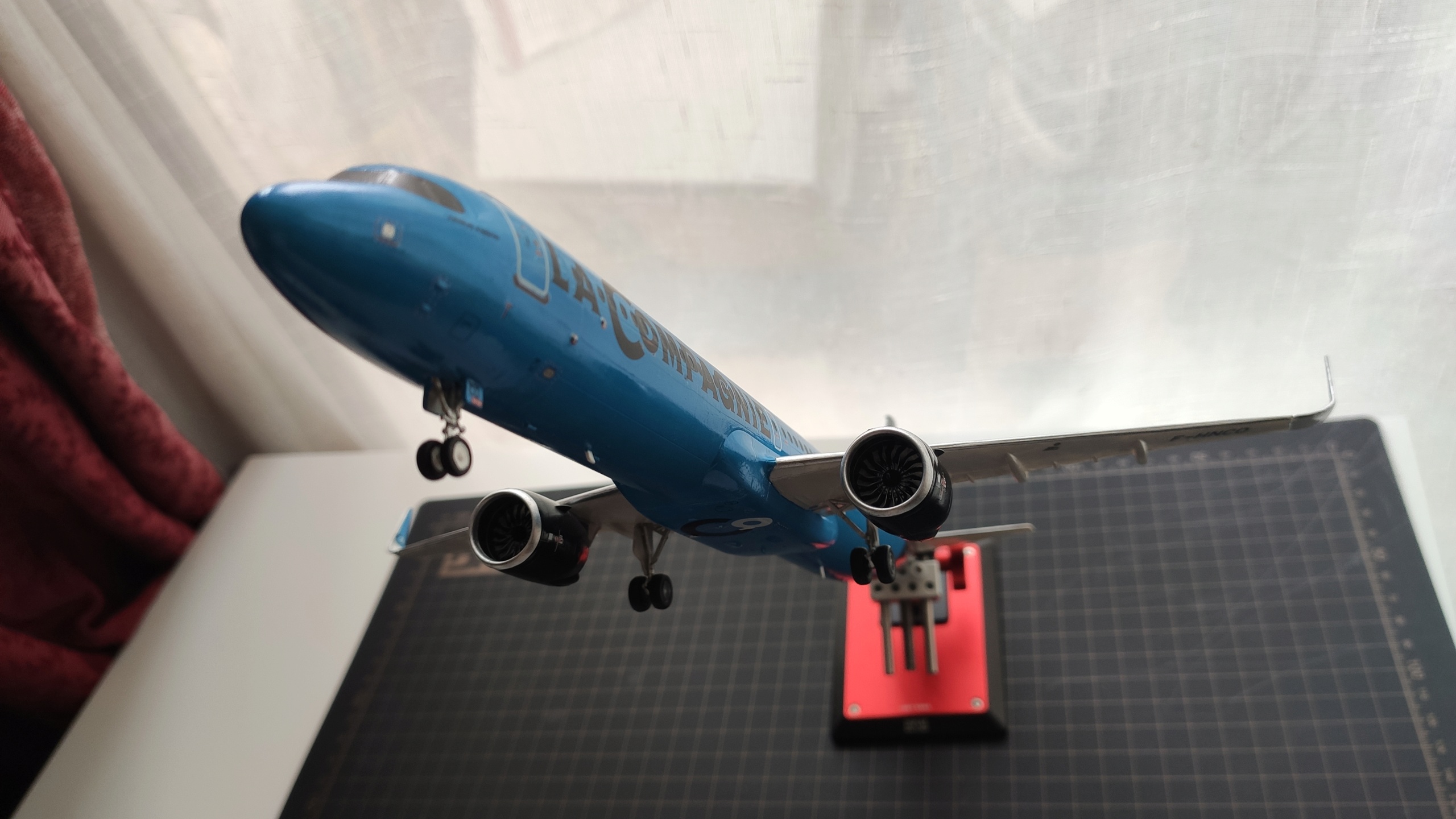[Revell] A321 Neo La Compagnie 1/144 Img_2040