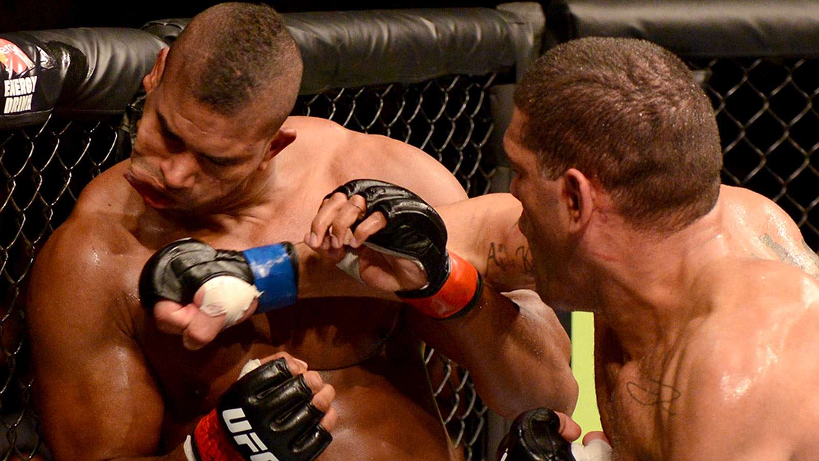 [FINI] Les soirées EA Access - Soirée 1 - UFC - Jeudi 2 Avril 2015 20h30 12171311