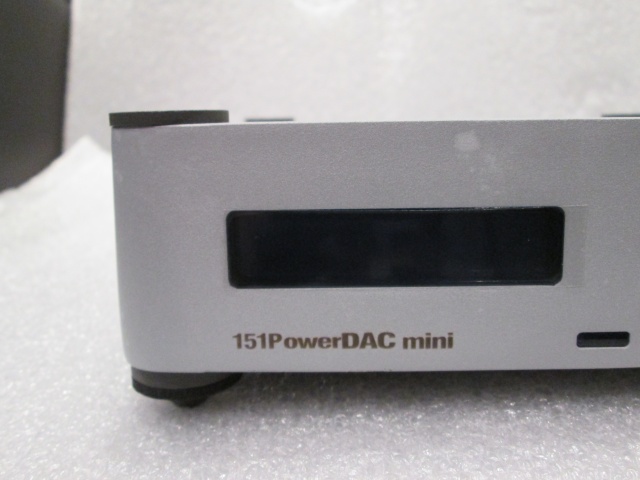 Wadia-151 Power DAC mini-(Display) 151_po12