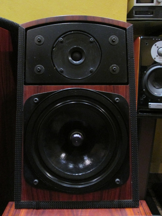 Naim-SL-2-Rosewood Floorstand Speaker-(Display) Sl-2_p12
