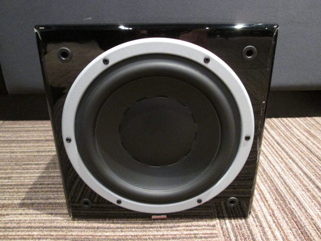 Dynaudio-SUB 250 Compact-Subwoofer-(Display) Sub_2511