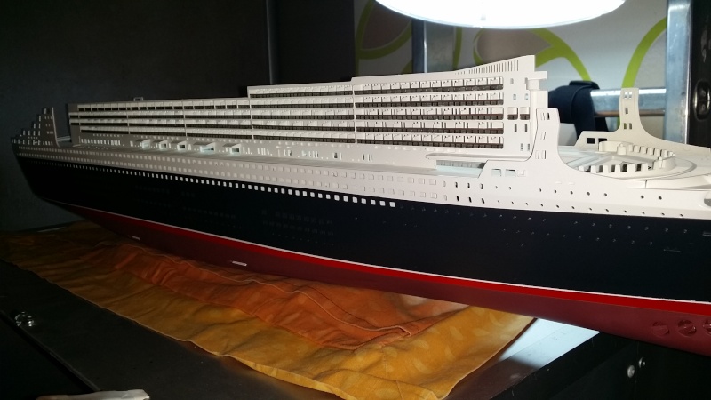 RMS Queen Mary 2 [Revell+éclairage Fibre+LED 1/400°] de erfrance60 - Page 3 2015-016