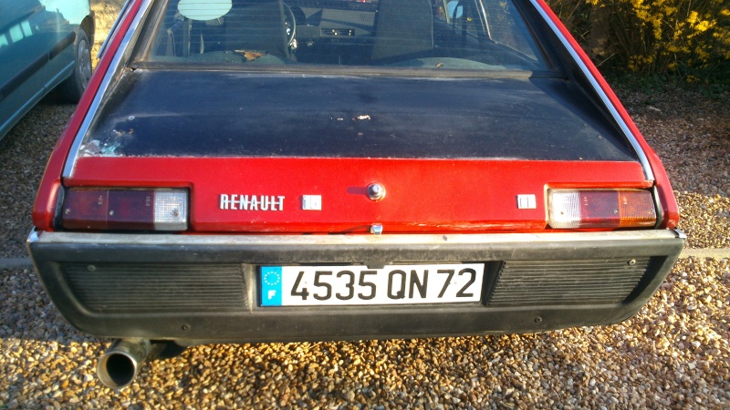 renault 15 tl rouge 1976 Dsc_0810