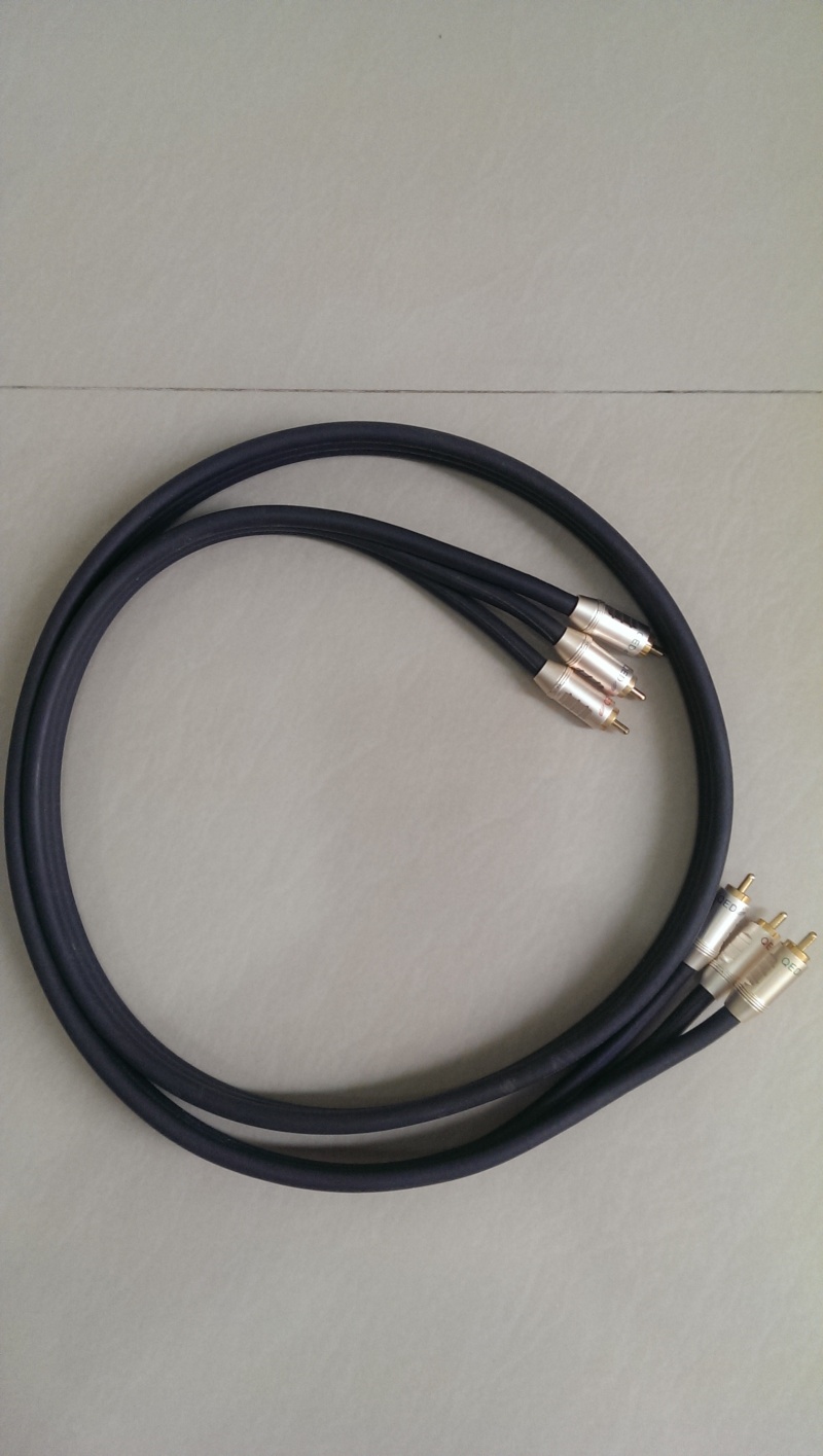 Monster & QED Video Cables (Used) Compon10