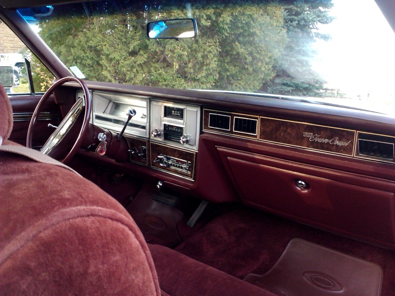 Lincoln Town Car 1978.. B2110