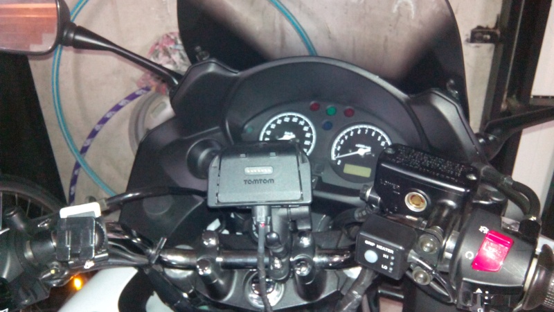 Le Nouveau Tomtom Rider 400 est annoncé Img_2010