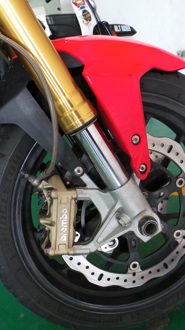 Aprilia Shiver 750 - year 2012 20150412