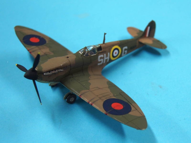 Spitfire Mk Ia AIRFIX 1/72 Un français dans la bataille d'Angleterre Spit1_12