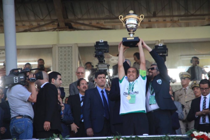 LE MOB REMPORTE AVEC BRIO SA PREMIÈRE COUPE D' ALGÉRIE 516