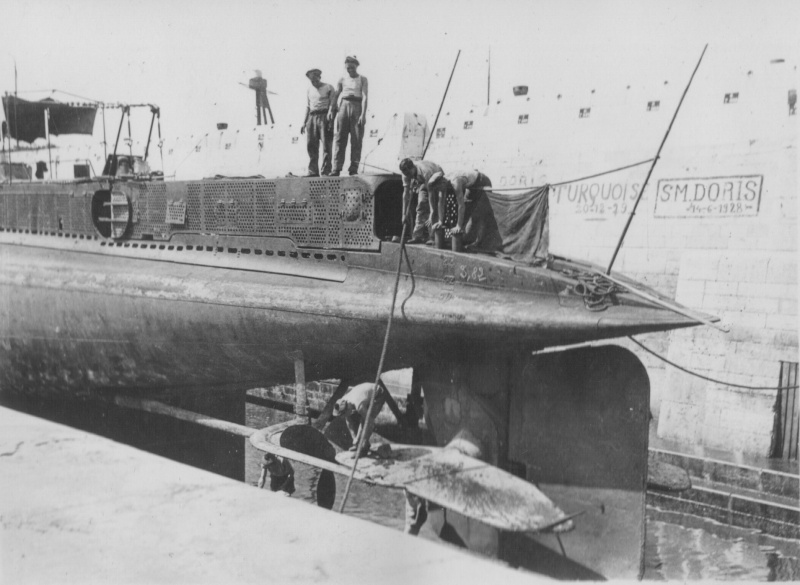 Les sous-marins mouilleurs de mines du type Saphir. Turquo15