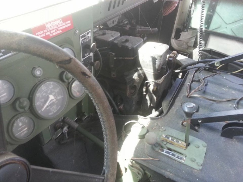 Humvee 93 avec une conversion 12v Cummins 6" lift 10404210