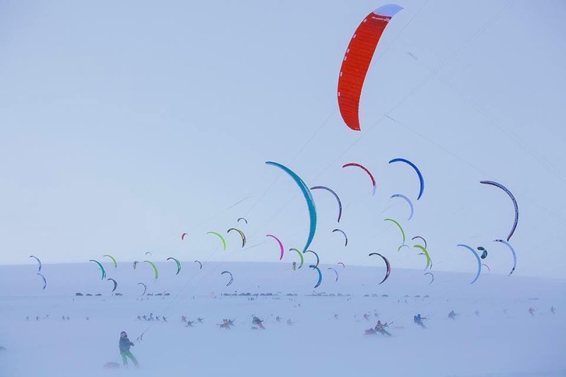VAKE 2015 10647010