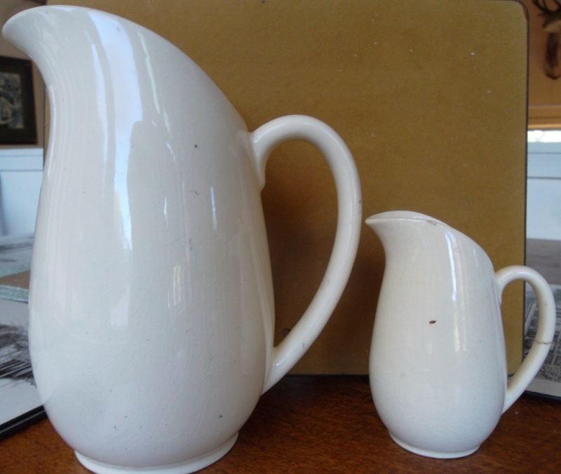 Cute little Jug .828-5. 00110