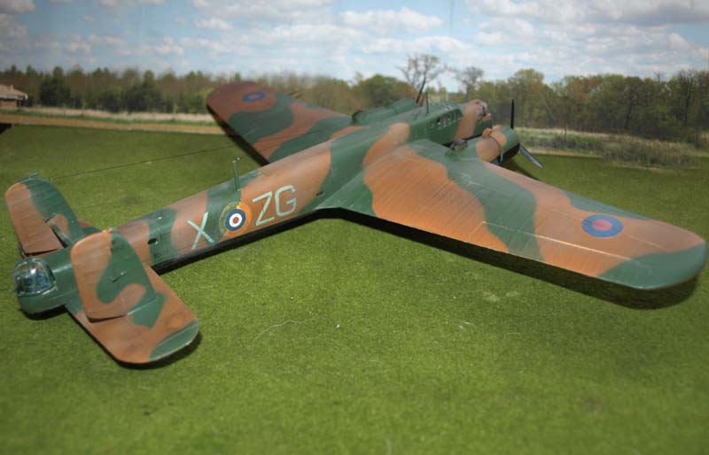 1/72 Armstrong Whitworth Whitley Aww_0610