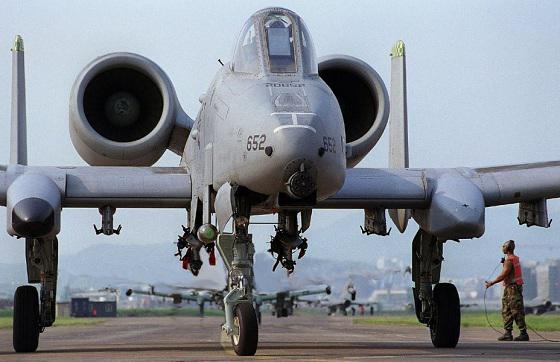 L’avion d’attaque A-10 Warthog américain sera-t-il finalement exporté? A10-2010