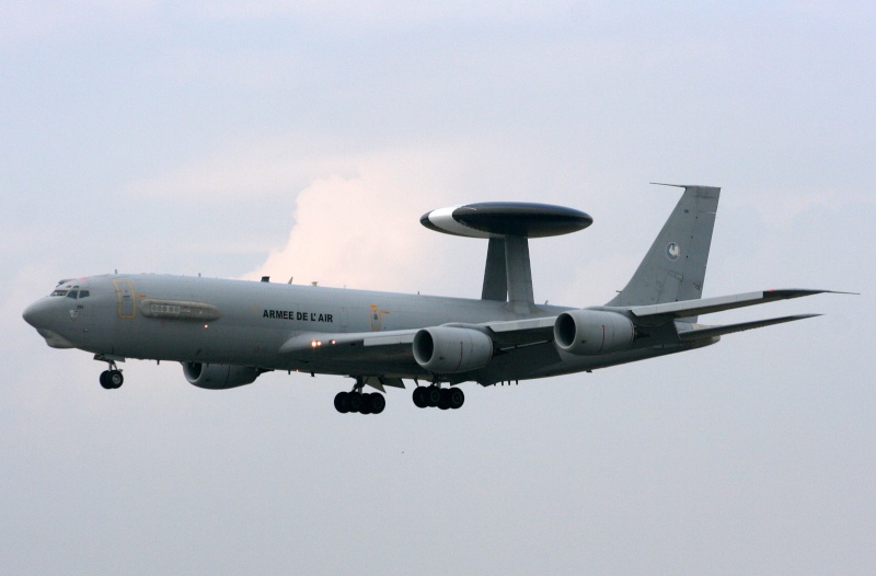 awacs - Page 3 05911