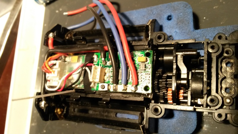câblage platine servo amz sur mr03 20150414