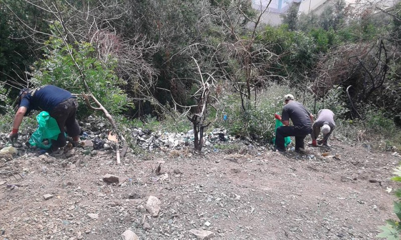 5 ème vendredi de nettoyage de la route du Cap Aokas 29 mai 2015 - Page 3 566