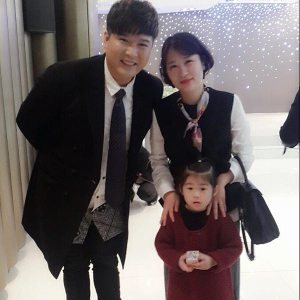 Shindong MC à un mariage 15-03-15 Canqww10