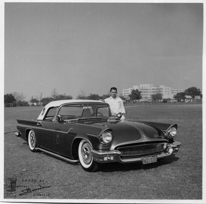 1957 Ford Thunderbird - Little Bastard - Dick Jackson  Dick-j12
