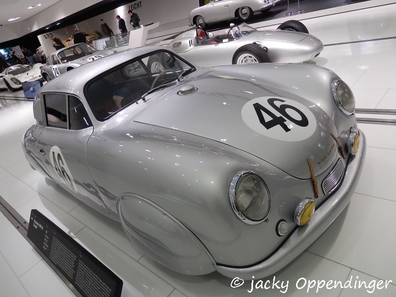 Visite du Musée de Porsche à Zuffenhausen P3260121