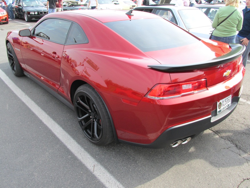 April 18, 2015 Cars and Coffee and Lunch Img_8311