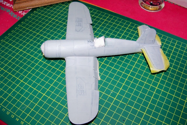 1/48 F4U-1 A Corsair oui mais un All Black ! Tamiya 100_9450