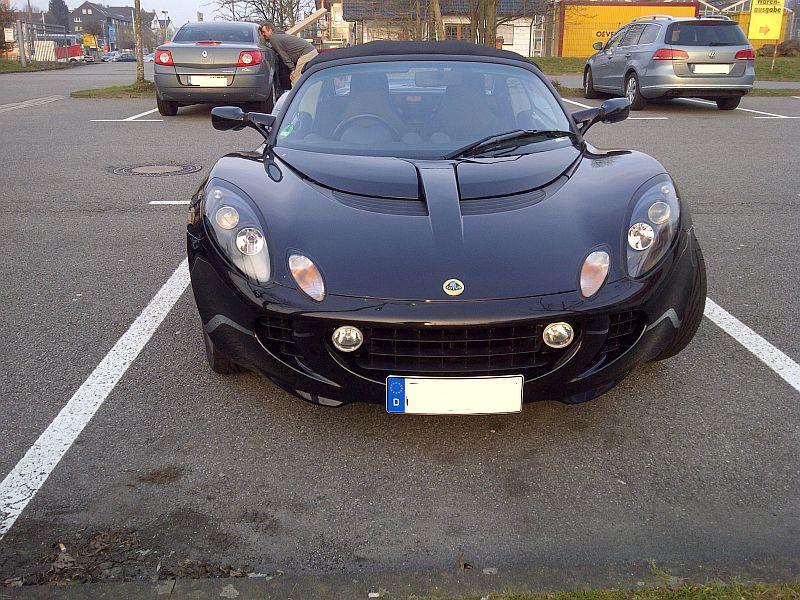 Lotus Exige - auf dem Parkplatz "schnappgeschossen" 412