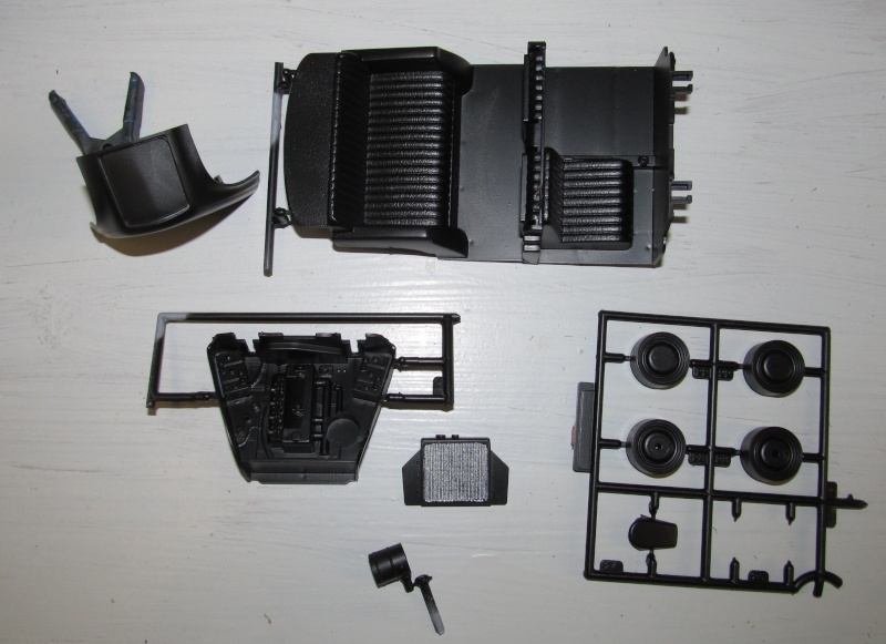 Austin FX4 London Taxi (Revell 1 zu 24) Img_3251