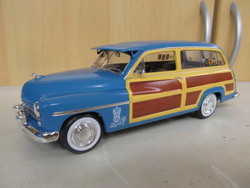 1949 Mercury Wagon (Revell 1 zu 25) Img_3317