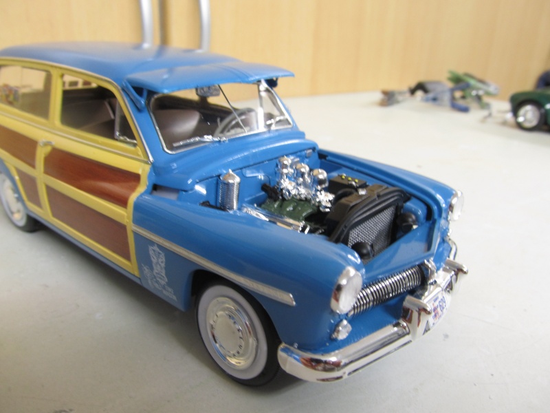 1949 Mercury Wagon (Revell 1 zu 25) Img_3318