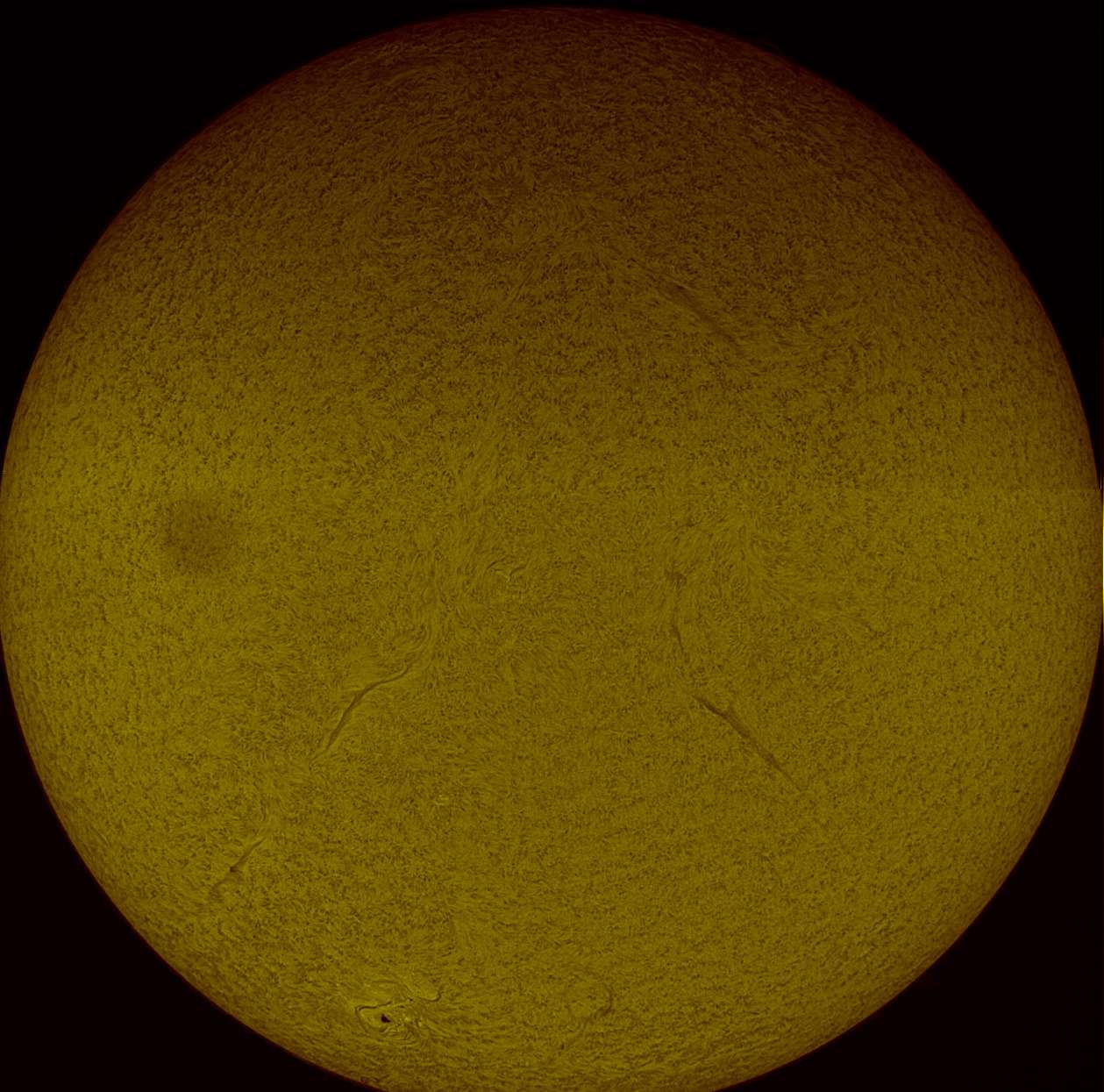 Soleil et protubérances du 7 Mars 2015 a la Lunt 60 Fulldi10