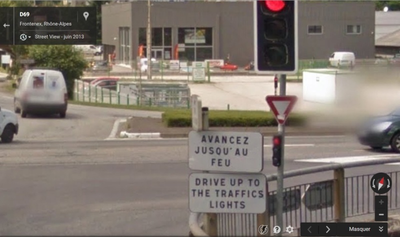 STREET VIEW : les panneaux routiers - Page 3 Faute_10