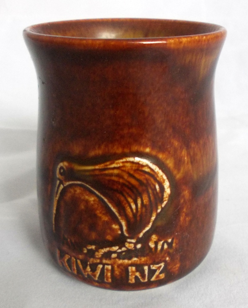 M. Aspinall for Kotuku brown Kiwi bird mug. Dscn6832