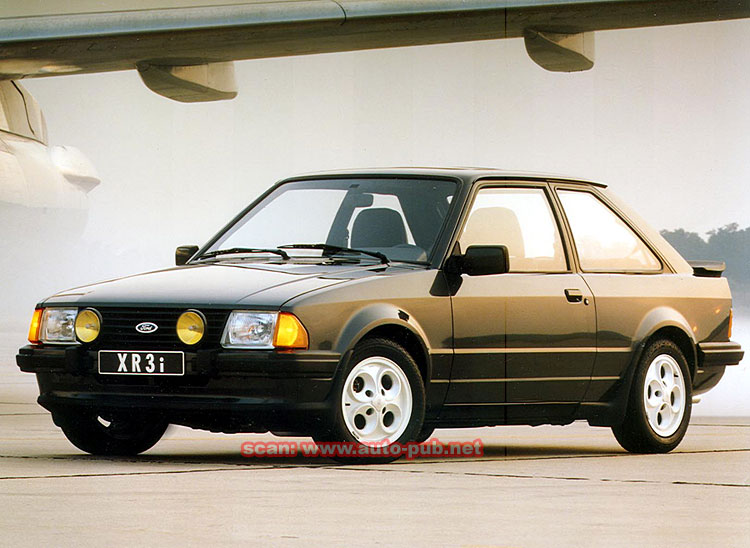 mon xr3i de retour Escort10