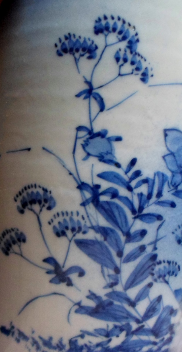 Vase japonnais décor de fleurs Blanc Bleu  Chine510