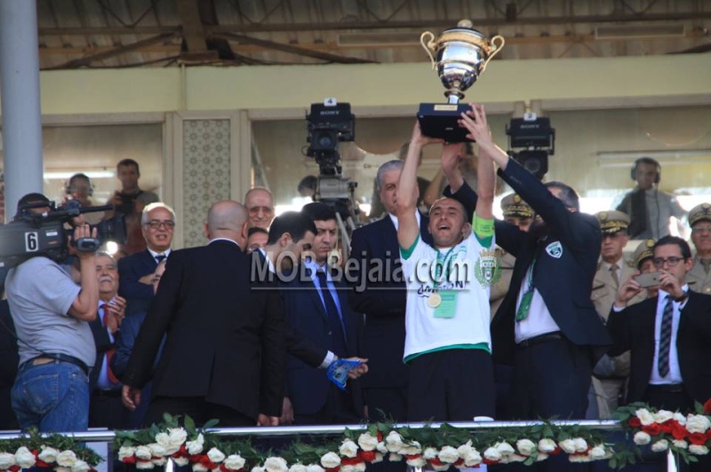 Le ‪MOB‬  remporte sa première Coupe d’‪Algérie‬ (02 Mai 2015) - Page 3 582