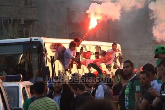 Le Mouloudia de Béjaïa s’est offert, Le Samedi 02 mai 2015, le premier titre de son histoire 596