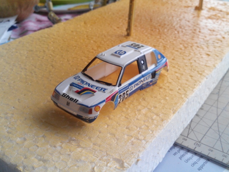 PEUGEOT 205 T16 Grand Raid, trio Réf 80189 Cymera56