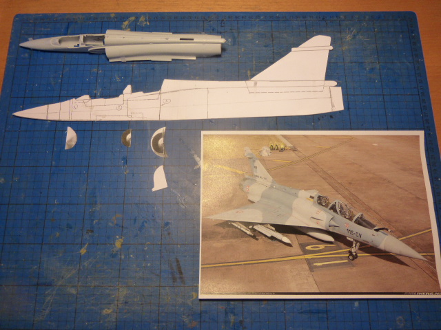 Mirage 2000B ech 1/32 réalis" en bois et carton P1010313