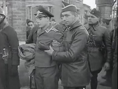 Mannequin d'un gendarme motocycliste de la départementale en 1939-40 29441810