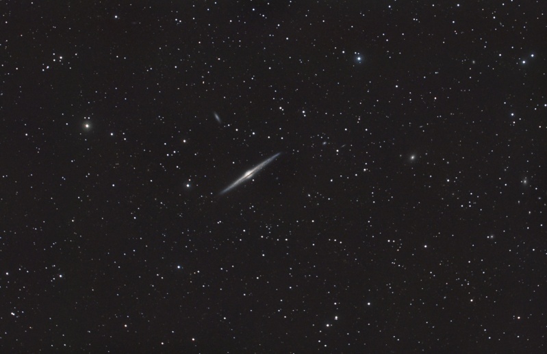 NGC 4565 : (presque) 7 heures de pose Ngc45610