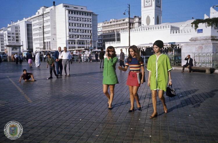 Alger en 1962, peu après l'indépendance 532