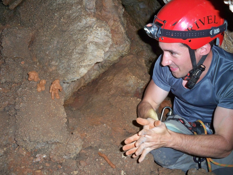 Espeleología: sábado 18 de abril 2015 - Cueva de la Bruja (Guadalajara) 057_pa10