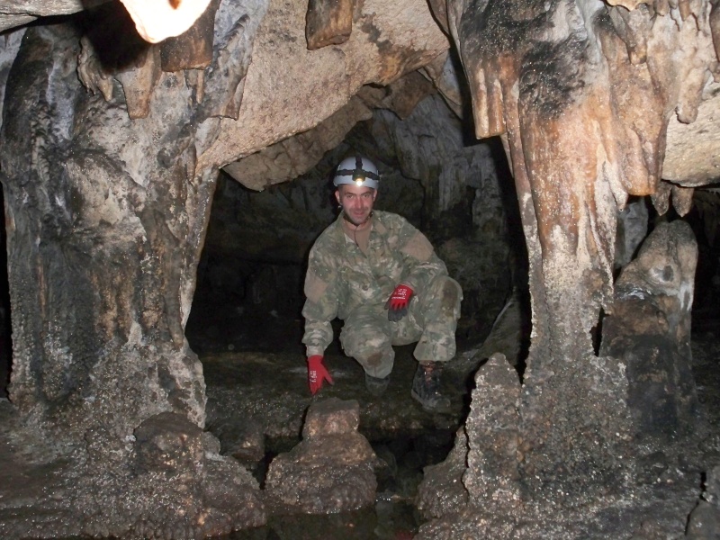 Espeleología: sábado 25 de abril 2015 - Cueva del Asno (Soria)  100_9813