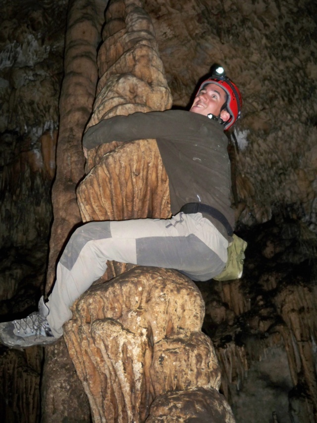 Espeleología: sábado 25 de abril 2015 - Cueva del Asno (Soria)  100_9822