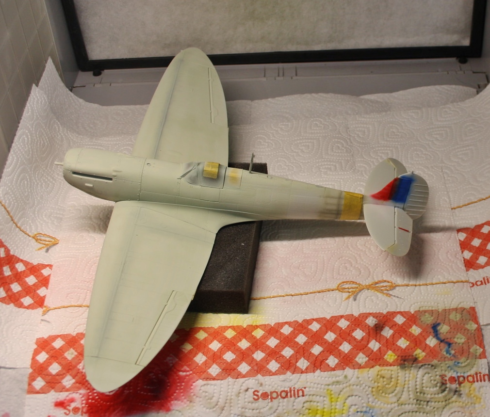 [Concours  "les 80 ans des FAFL"] Spitfire Mk II - Revell - 1/32 - Page 7 Img_7761